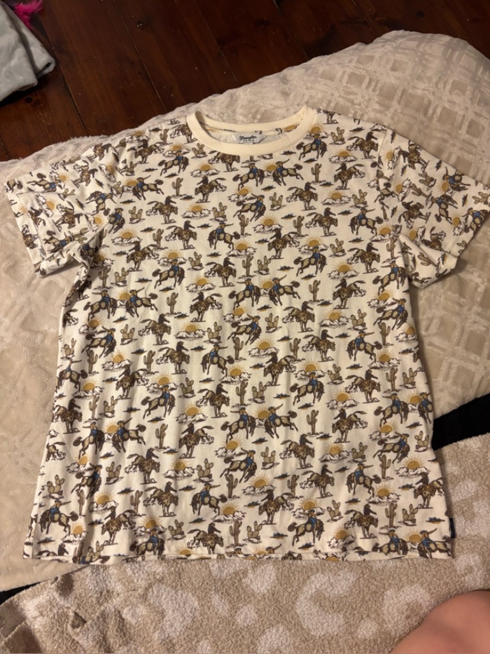 Wrangler Cream Western Horse Print Short Sleeve Tee